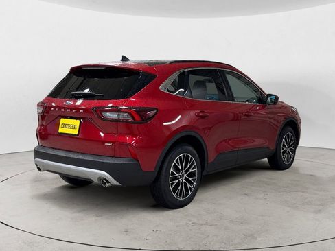 New 2025 Ford Escape SE w/ PHEV Premium Package FWD image 5