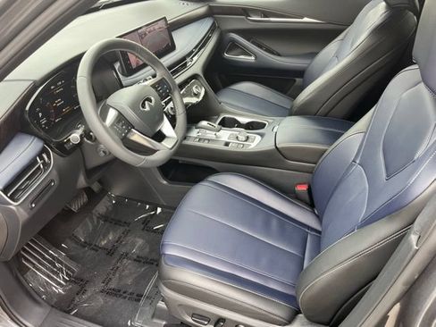 Certified 2026 INFINITI QX60 Sport w/ Dark Cargo Package AWD/4WD image 11