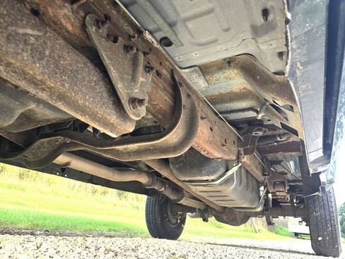Used 2003 Ford F250 2WD Regular Cab Super Duty image 23