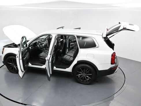 Used 2020 Kia Telluride LX AWD/4WD image 43