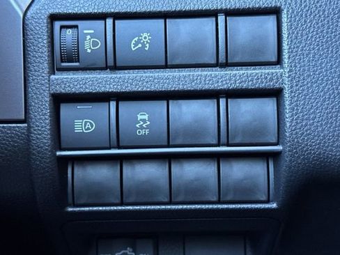 Used 2025 Toyota Tacoma SR5 image 42