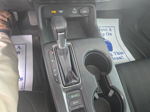 Used 2022 Honda Civic EX image 11