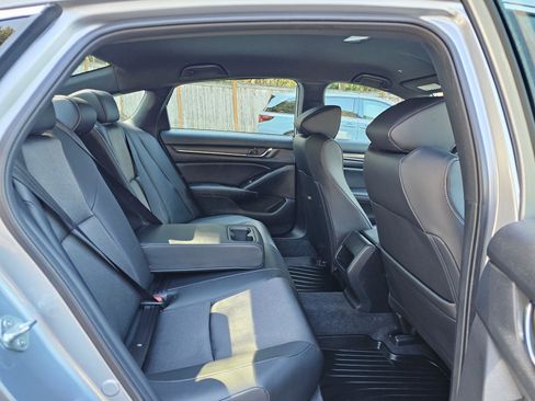 Used 2022 Honda Accord Sport image 13