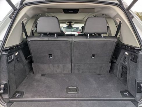 Used 2024 BMW X7 xDrive40i image 27