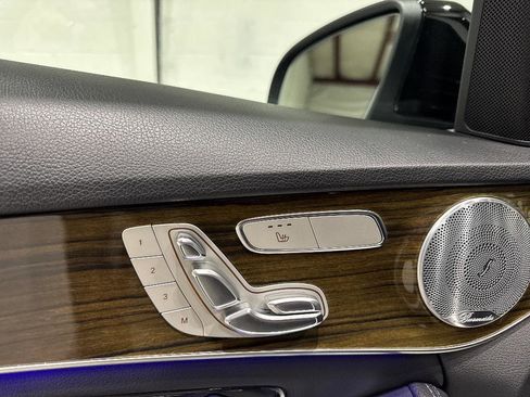 Used 2021 Mercedes-Benz C 300 Sedan image 28