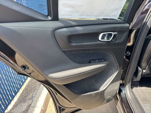 New 2025 Volvo XC40 B5 Plus w/ Protection Package Premier image 23