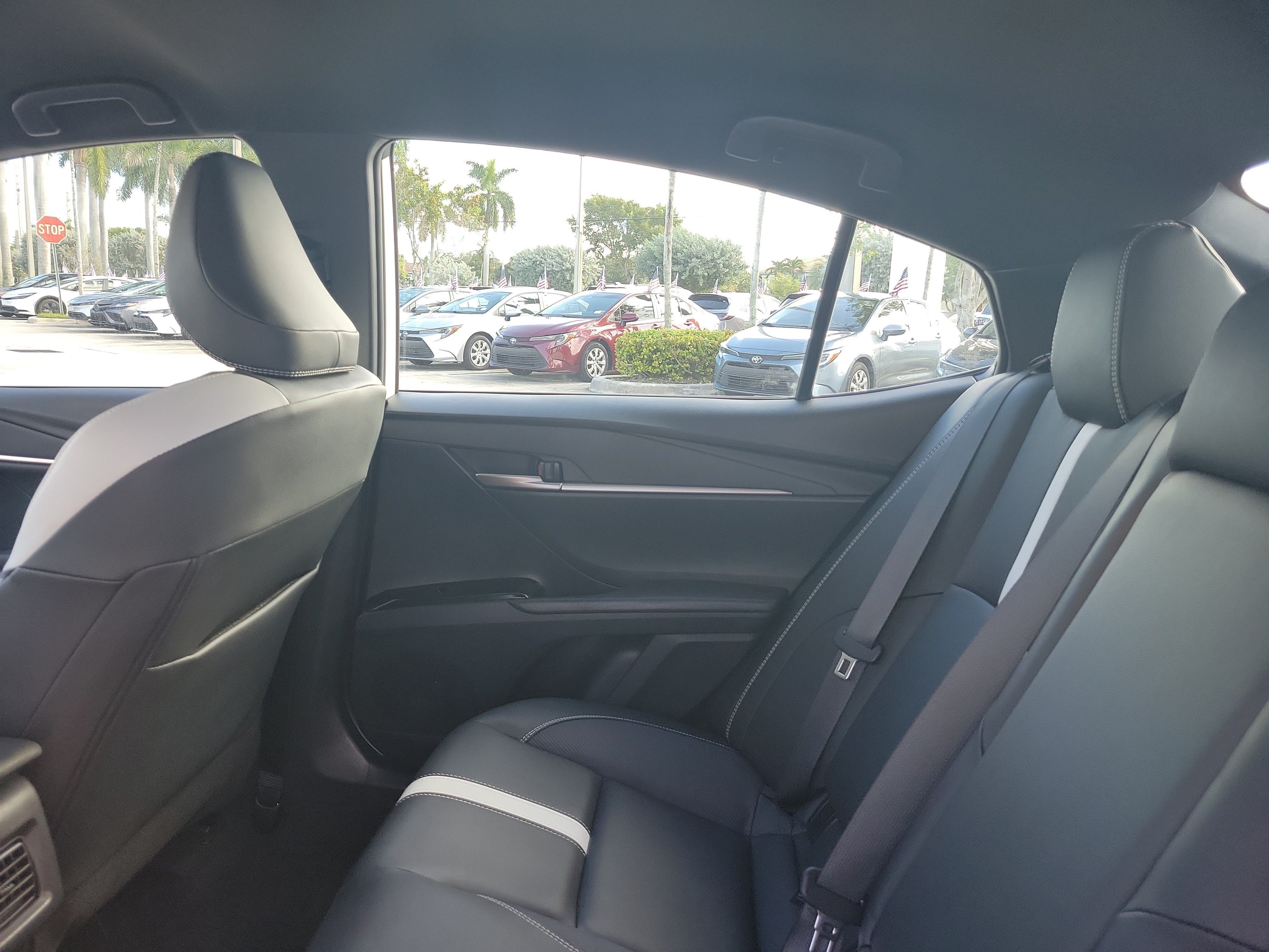 Used 2026 Toyota Camry SE w/ Multimedia Upgrade Package FWD image 14