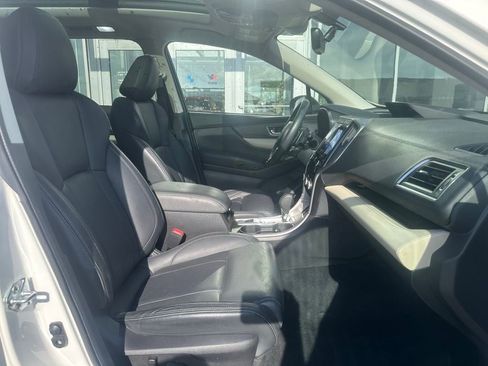 Used 2022 Subaru Ascent Limited w/ Technology Package AWD/4WD image 15
