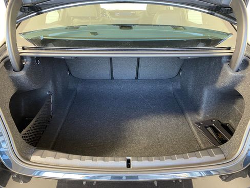 Certified 2025 BMW 330i Sedan image 31