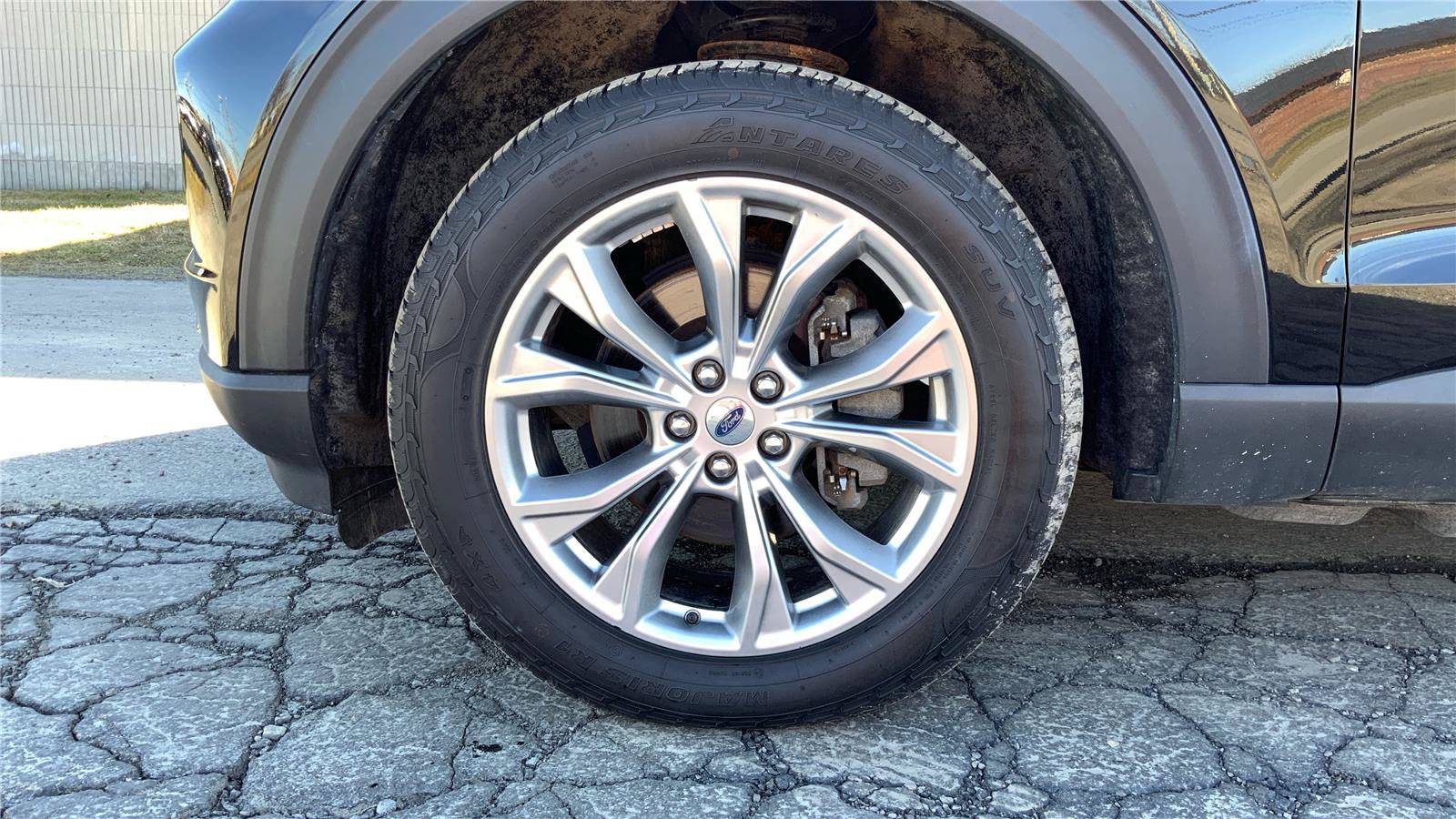 Used 2022 Ford Explorer Limited AWD/4WD image 25