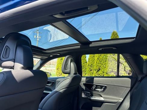 Used 2026 Mercedes-Benz GLC 300 4MATIC image 39