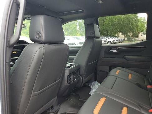 New 2026 GMC Sierra 1500 AT4 AWD/4WD image 11