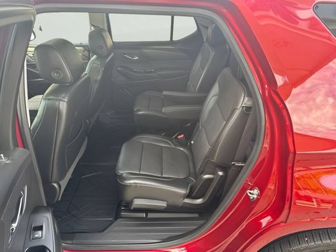 Used 2019 Chevrolet Traverse Premier w/ LPO, Floor Liner Package AWD/4WD image 19