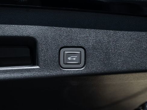 New 2026 Chevrolet Traverse LT image 65