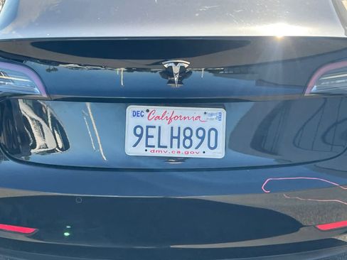 Used 2021 Tesla Model 3 Standard Range Plus RWD image 19