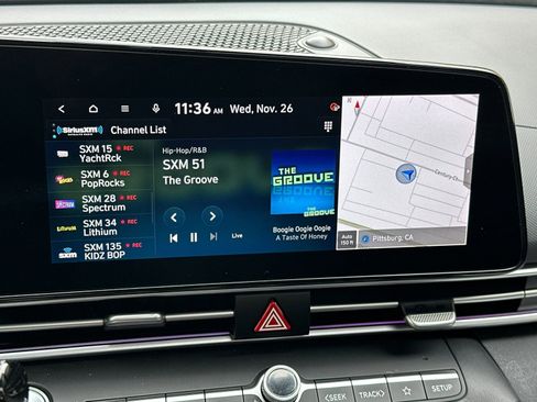 Used 2022 Hyundai Elantra Limited w/ Cargo Package image 19