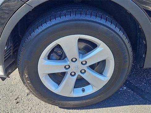 Used 2014 Toyota RAV4 XLE image 7