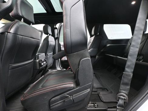 Used 2019 Ford Expedition Limited w/ Equipment Group 303A image 45