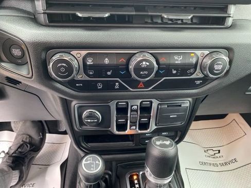 New 2025 Jeep Wrangler Sport S image 15