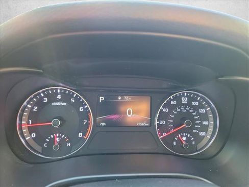 Used 2022 Kia Forte LXS FWD image 15