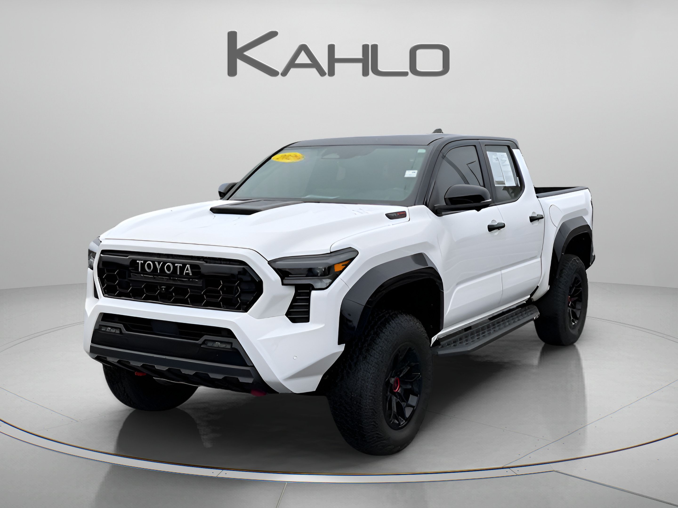 Used 2025 Toyota Tacoma TRD Pro AWD/4WD image 1