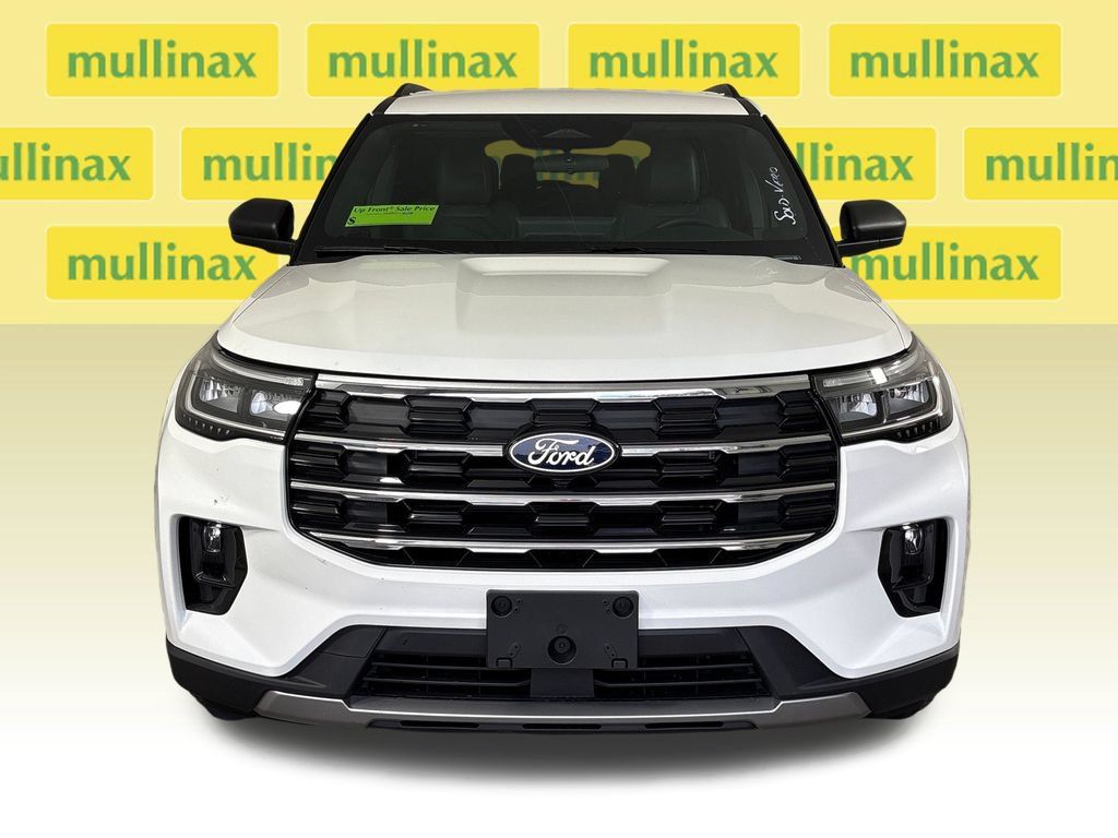 New 2027 Ford Explorer Active w/ Active Comfort Package RWD image 16