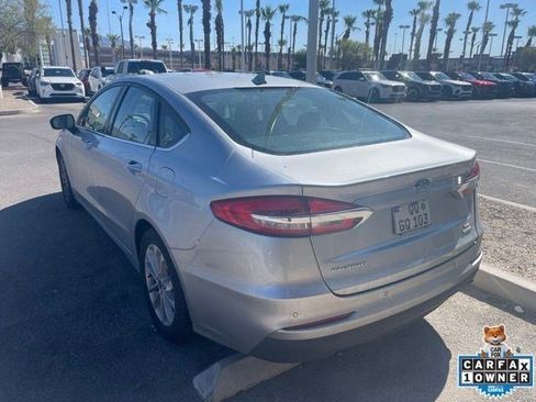 Used 2020 Ford Fusion SE FWD image 21