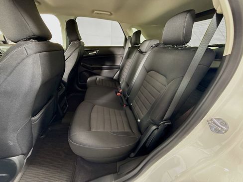 Certified 2022 Ford Edge SEL AWD/4WD image 5