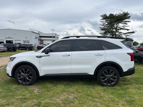Used 2023 Kia Sorento SX Prestige AWD/4WD image 2