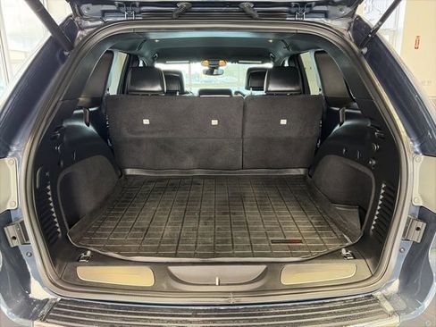 Used 2019 Jeep Grand Cherokee Limited image 10