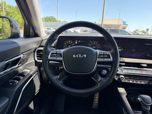 Used 2024 Kia Telluride SX Prestige AWD/4WD image 32