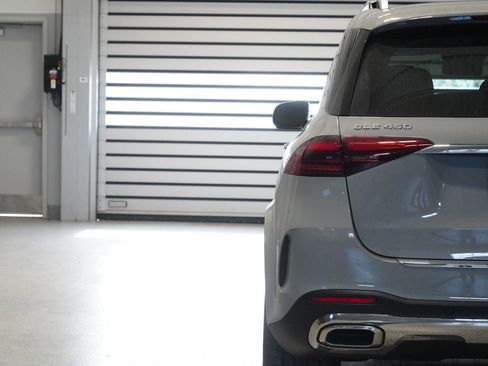 New 2026 Mercedes-Benz GLE 450 GLE 450 image 12
