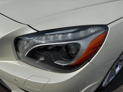 Used 2013 Mercedes-Benz SL 63 AMG image 49