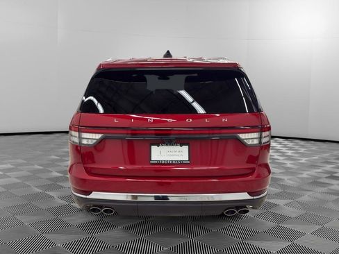 Used 2025 Lincoln Aviator Reserve w/ Equipment Group 201A image 6