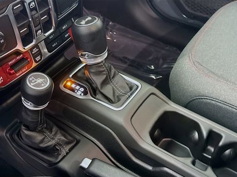 New 2026 Jeep Wrangler Unlimited Rubicon image 16