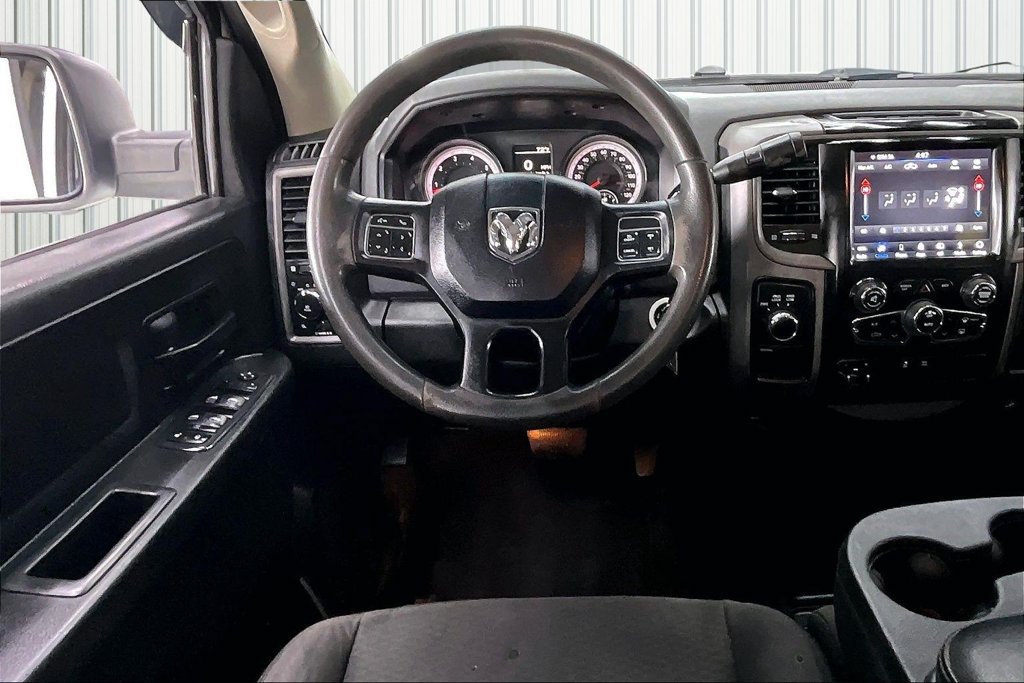 Used 2019 RAM 1500 Express w/ Wheel & Sound Group AWD/4WD image 9