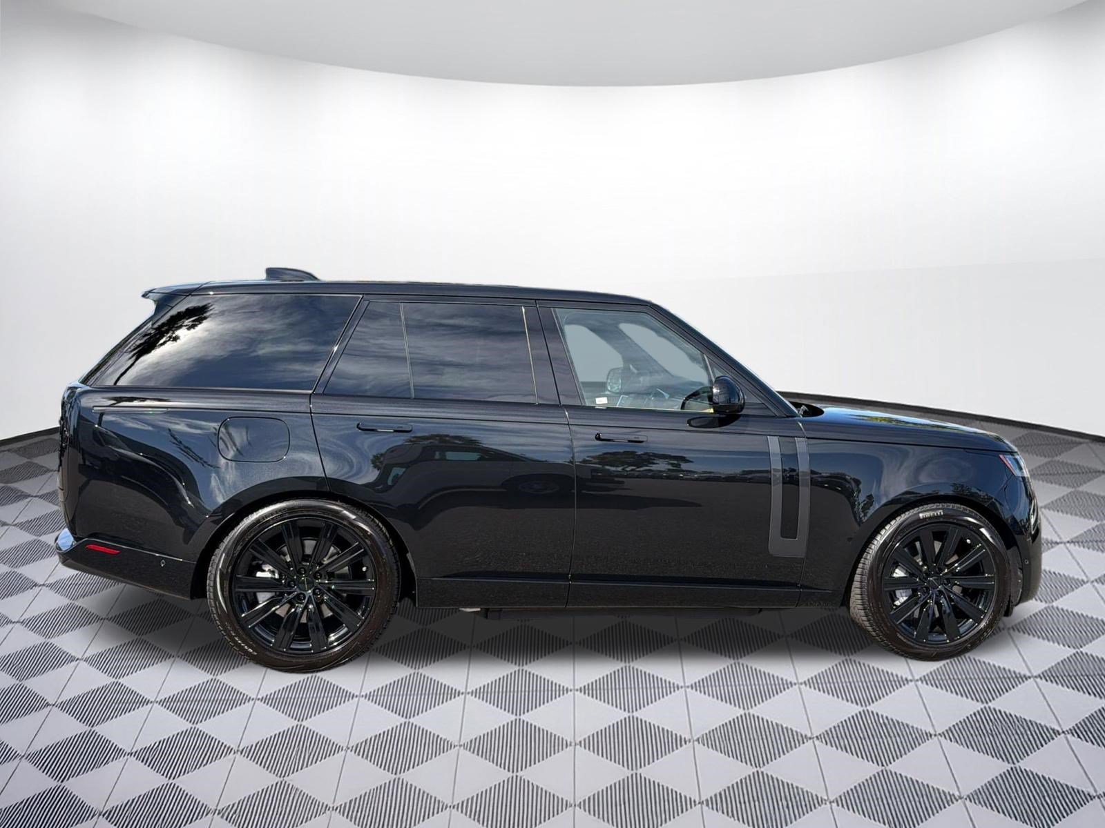 New 2026 Land Rover Range Rover SE AWD/4WD image 8
