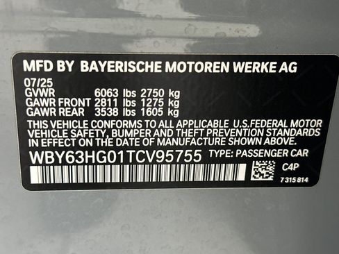 Used 2026 BMW i5 eDrive40 w/ M Sport Package RWD image 28