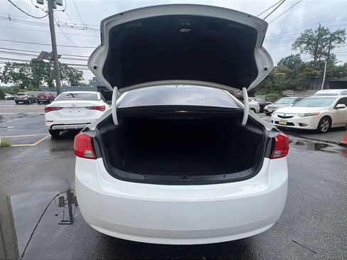 Used 2019 Chevrolet Impala LT image 9