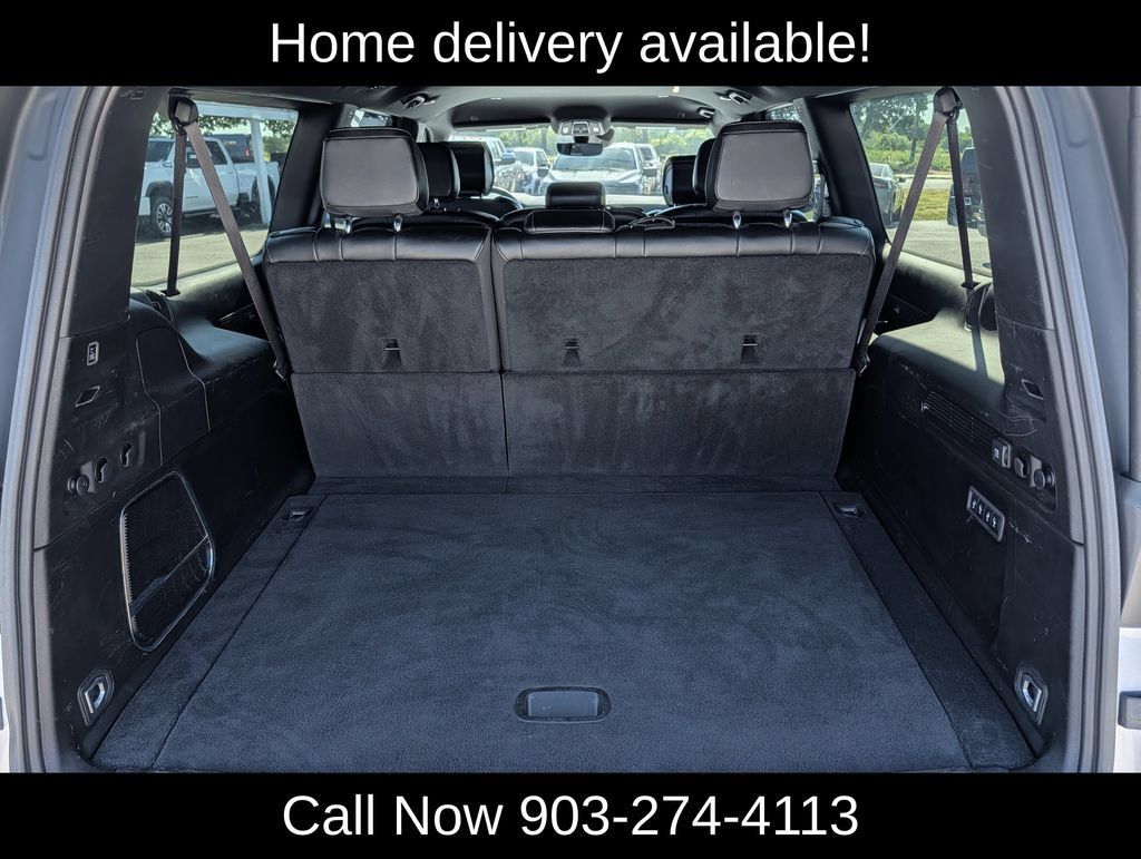 Used 2024 Jeep Wagoneer L Series II w/ Flexible Seating Group AWD/4WD image 27