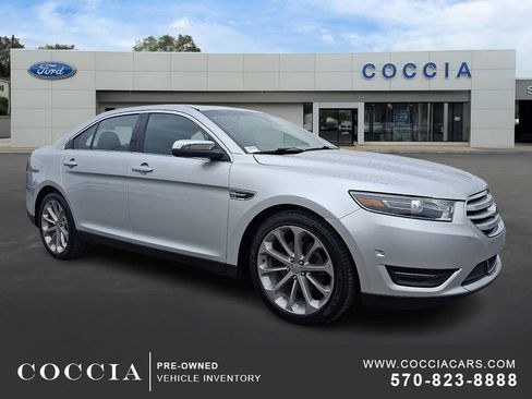 Used 2016 Ford Taurus Limited w/ Driver Assist Package AWD/4WD image 3