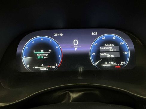 Used 2024 Toyota Highlander Limited image 12