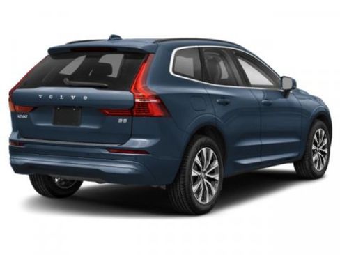 Used 2023 Volvo XC60 B5 Core image 2