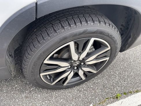 Used 2022 Honda Pilot Elite image 13