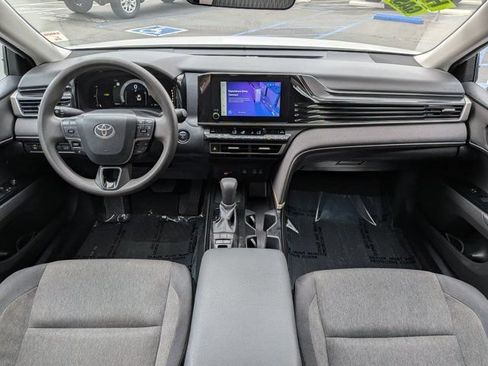 Used 2025 Toyota Camry LE w/ Convenience Package FWD image 15