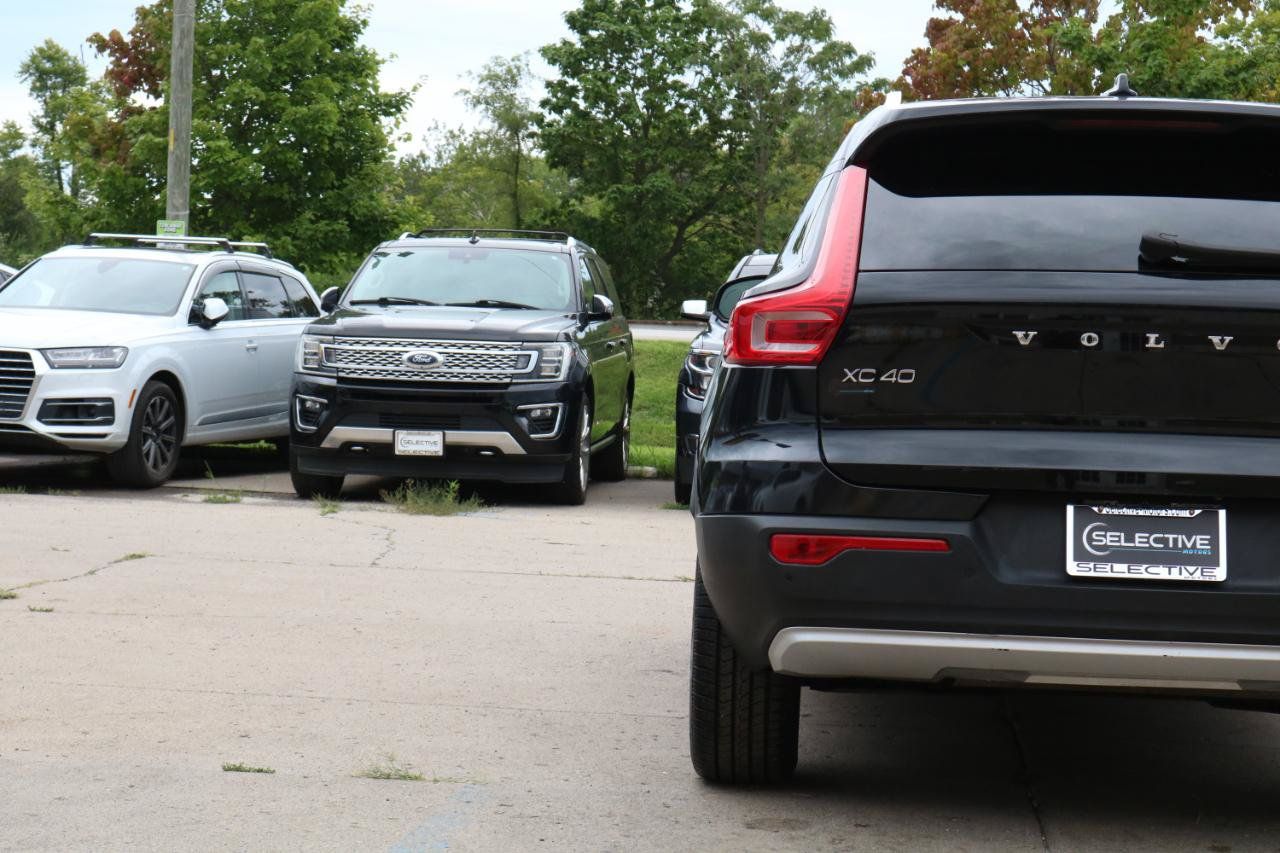 Used 2019 Volvo XC40 T5 Momentum AWD/4WD image 13