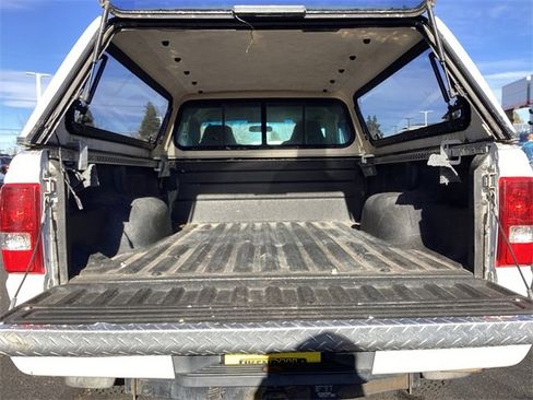 Used 2009 Ford Ranger XLT image 25