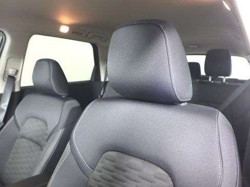 Certified 2025 Nissan Pathfinder S image 23