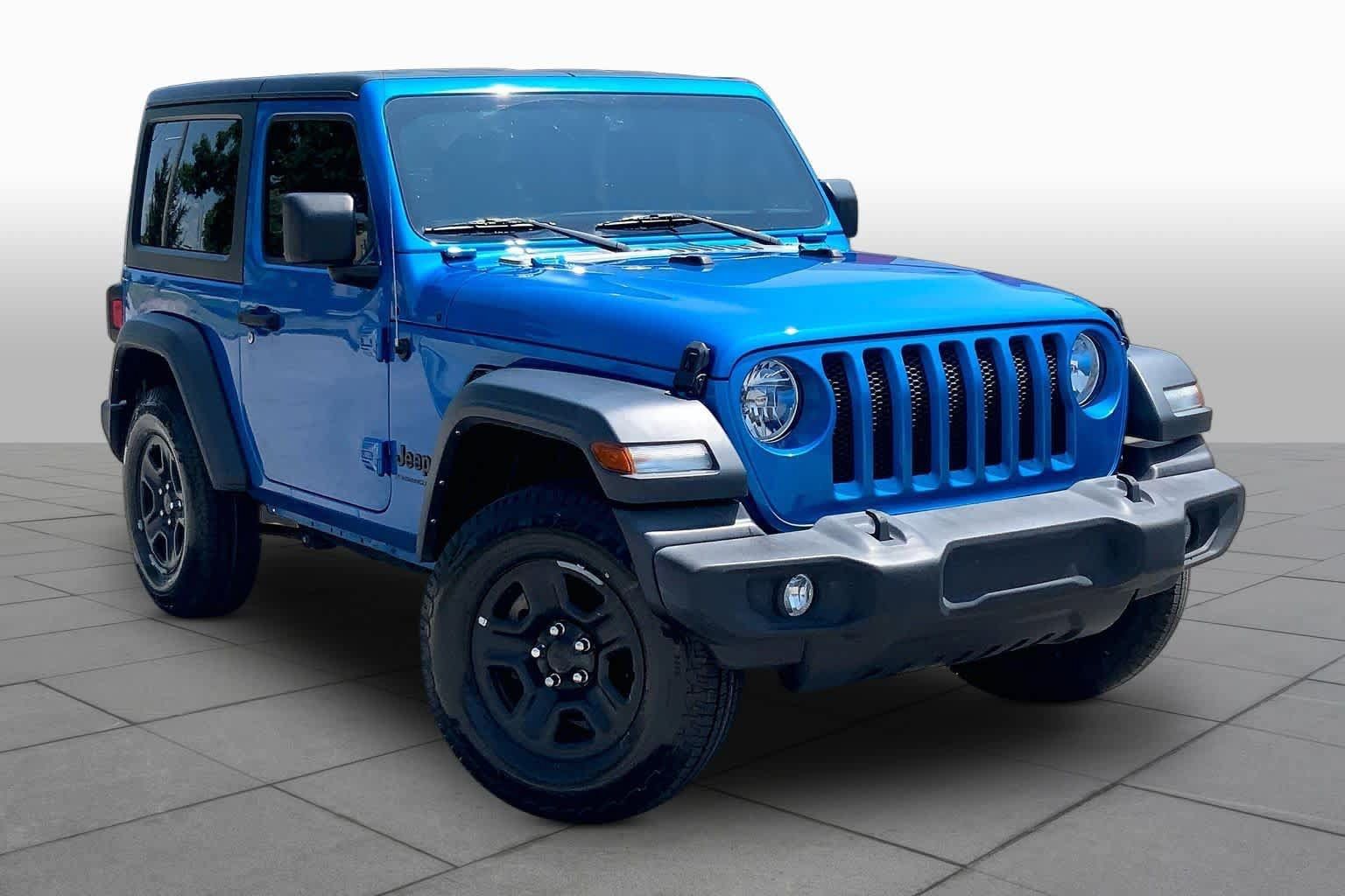 Used 2023 Jeep Wrangler Sport AWD/4WD image 3
