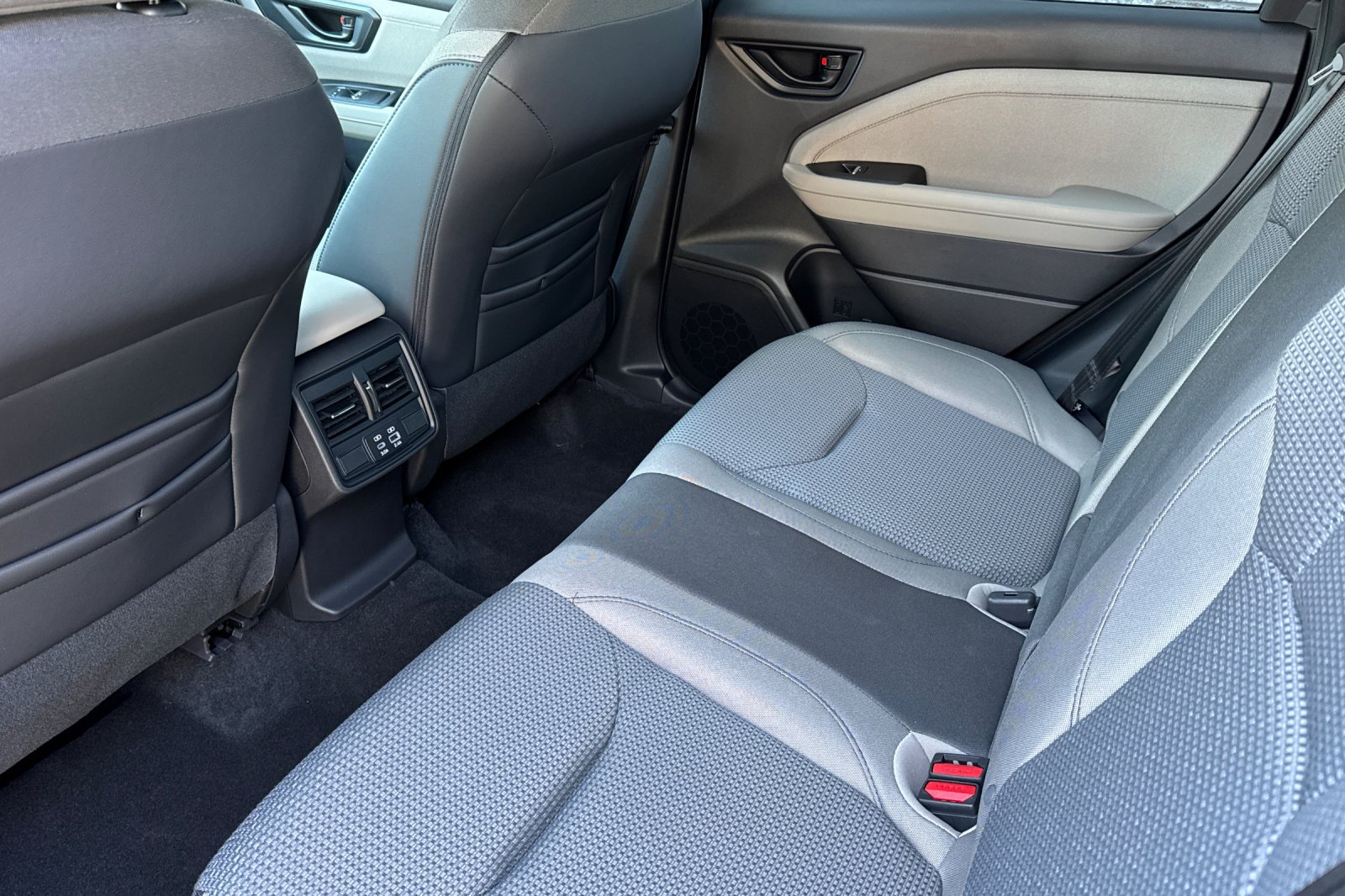 New 2026 Subaru Forester Premium AWD/4WD image 12